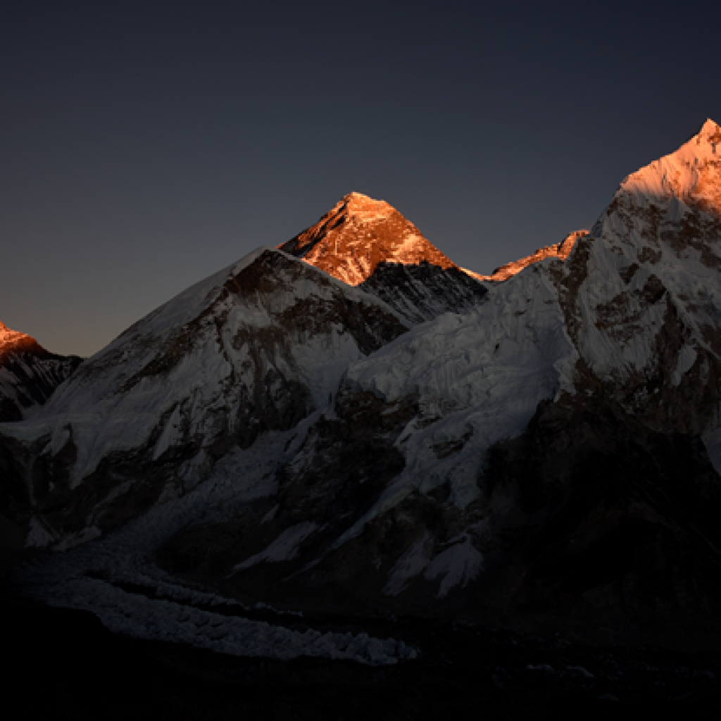 Why Choose Everest Base Camp Trek?